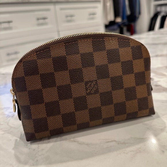 LOUIS VUITTON BAG - Picture 1 of 3